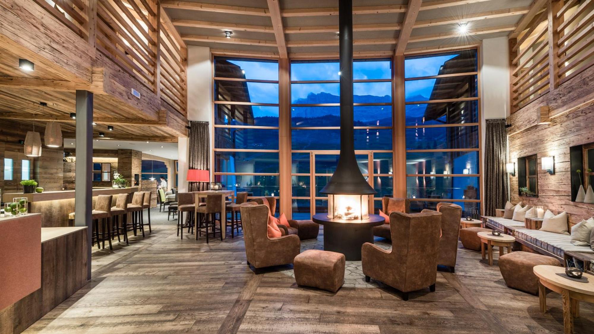 Miraval Naturhotel باديا المظهر الخارجي الصورة